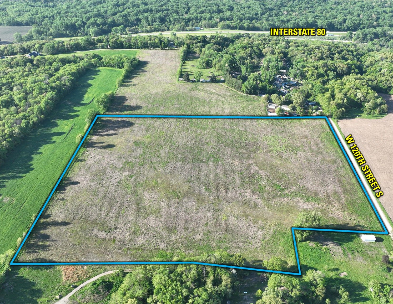 Listing Photo: Drone Outline N